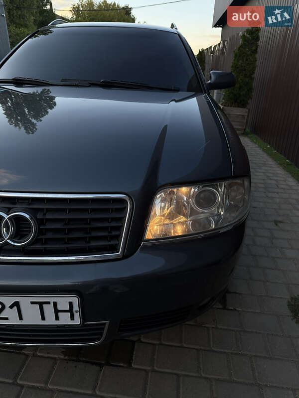 Універсал Audi A6 2002 в Роздільній