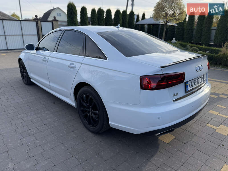 Седан Audi A6 2015 в Киеве