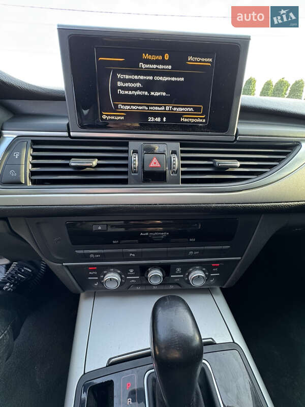 Седан Audi A6 2015 в Киеве