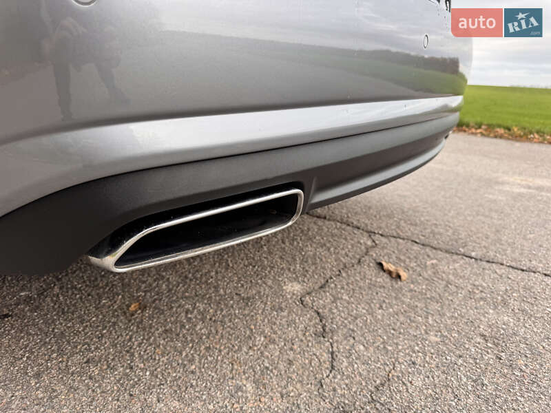 Седан Audi A6 2015 в Умані