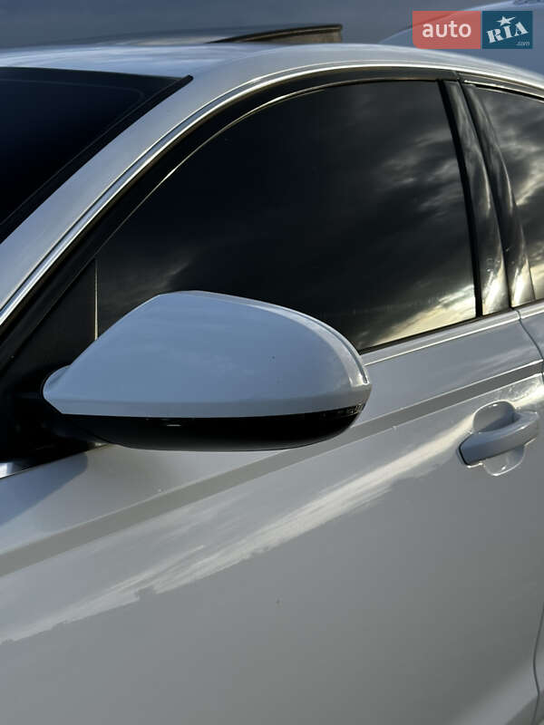 Седан Audi A6 2015 в Ивано-Франковске