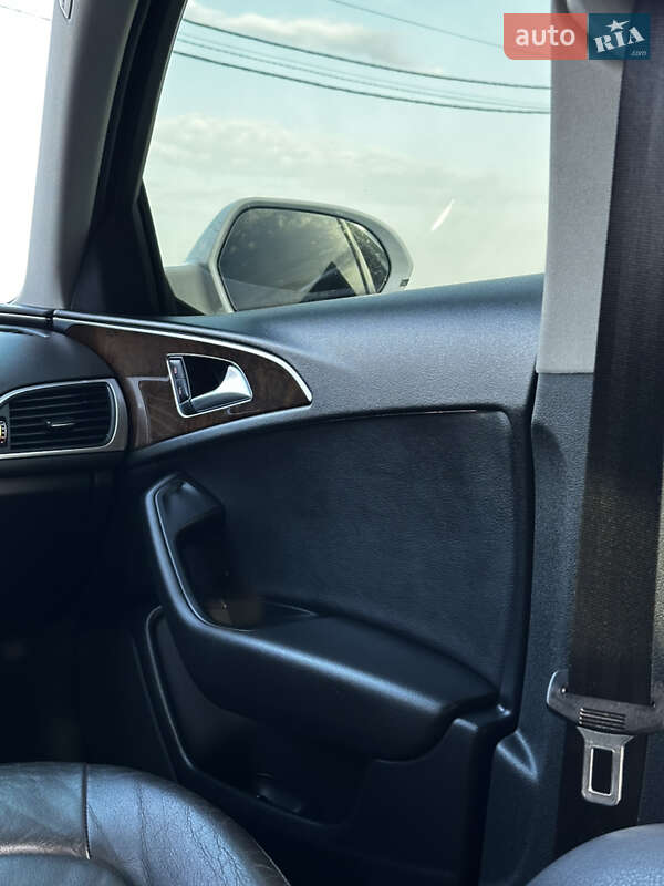 Седан Audi A6 2015 в Ивано-Франковске