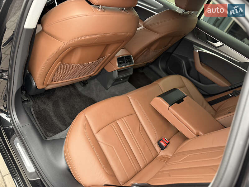 Седан Audi A6 2020 в Рівному