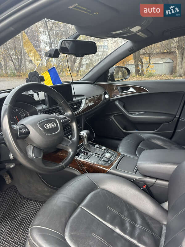 Седан Audi A6 2013 в Тальном