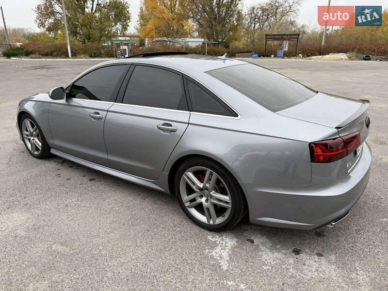 Седан Audi A6 2017 в Днепре