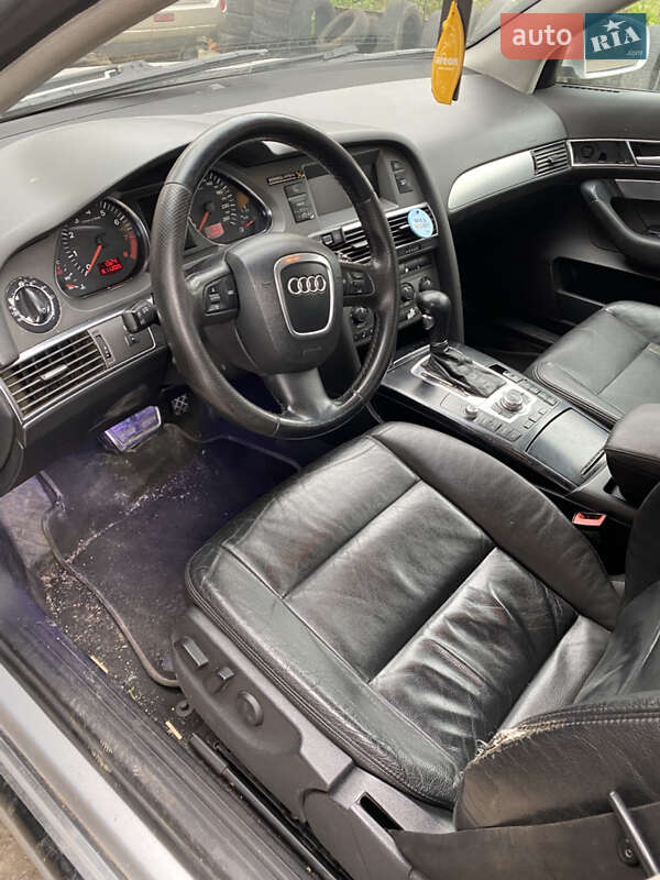 Седан Audi A6 2005 в Сатанове