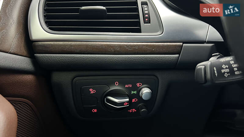 Седан Audi A6 2014 в Львові