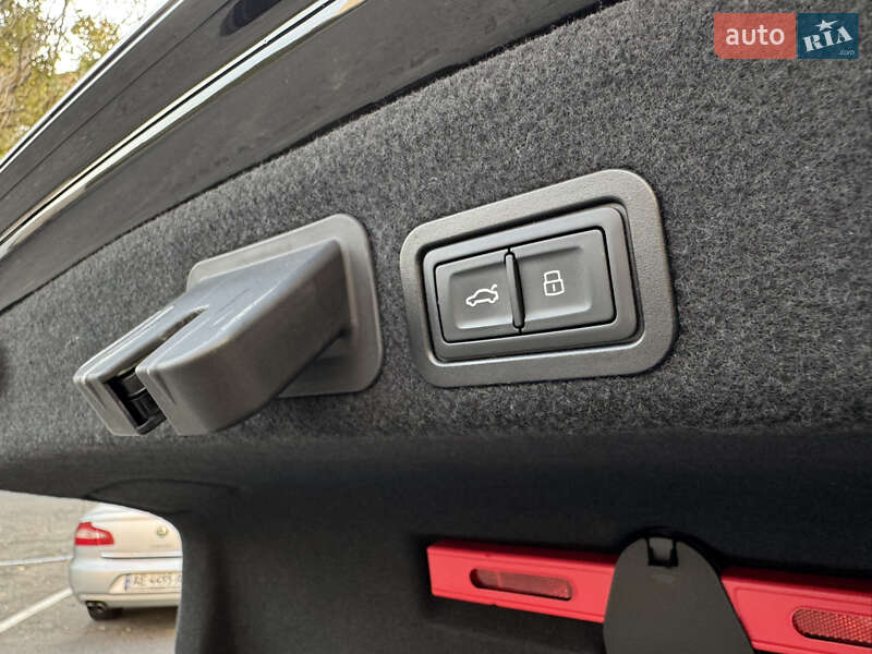 Седан Audi A6 2016 в Дніпрі