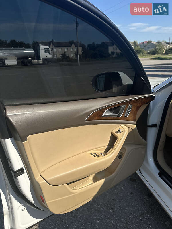 Седан Audi A6 2014 в Дубно