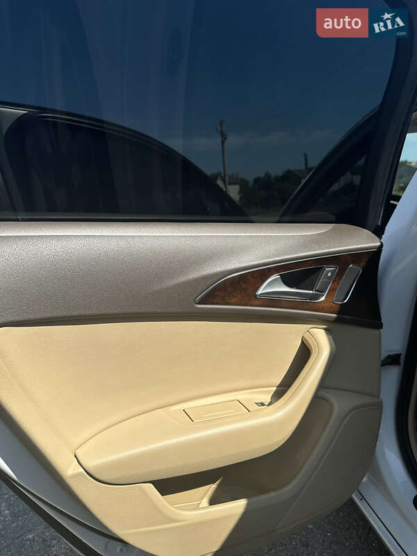 Седан Audi A6 2014 в Дубно