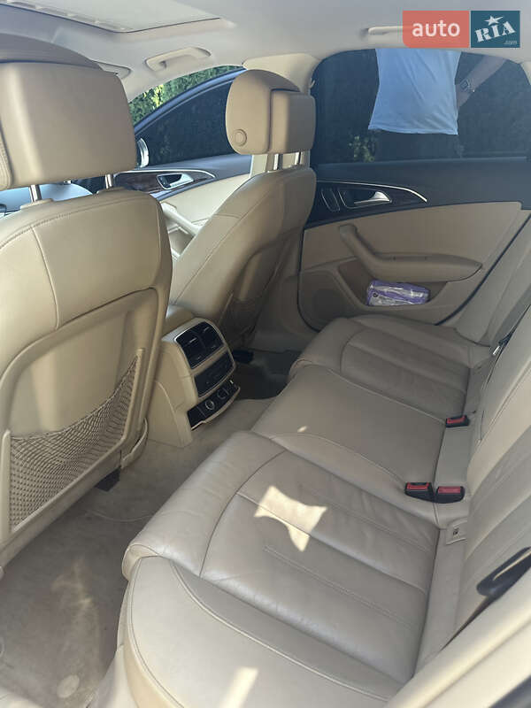 Седан Audi A6 2014 в Дубно