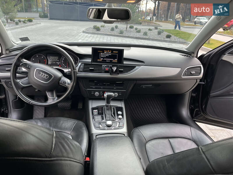 Седан Audi A6 2014 в Ровно