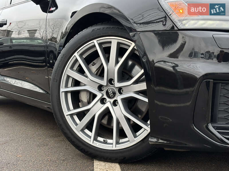 Седан Audi A6 2022 в Киеве