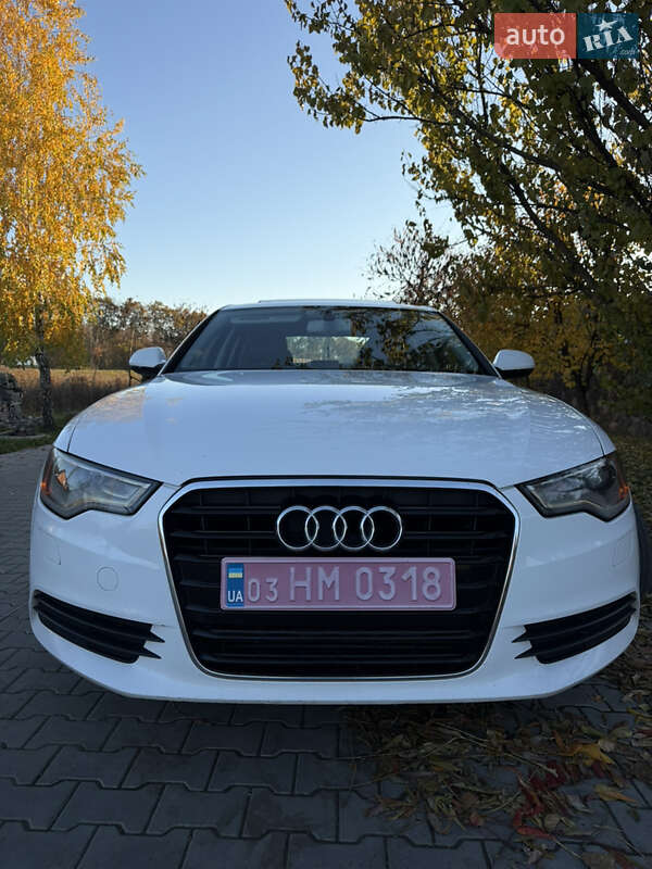 Седан Audi A6 2015 в Луцьку