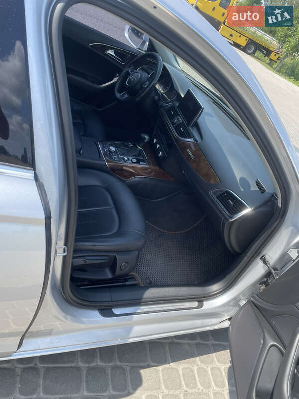 Седан Audi A6 2011 в Львове