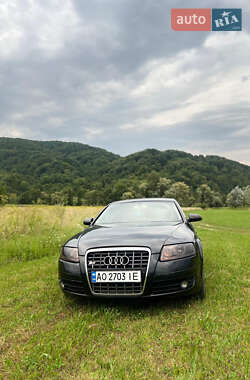 Седан Audi A6 2004 в Иршаве