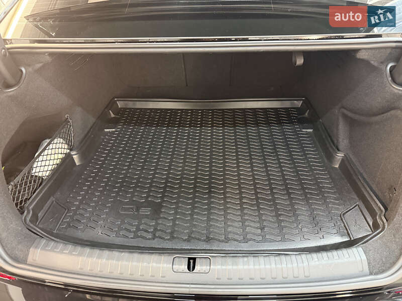 Седан Audi A6 2023 в Днепре