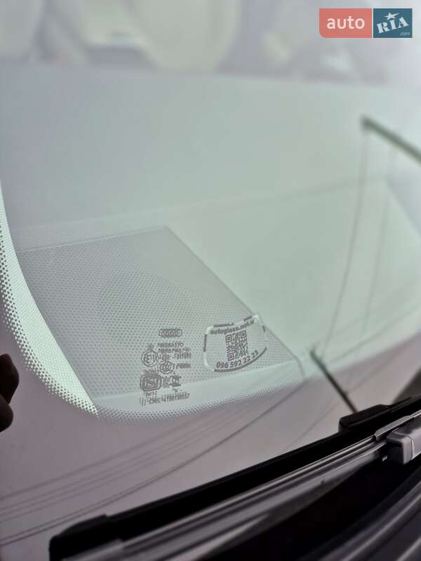 Универсал Audi A6 2019 в Киеве