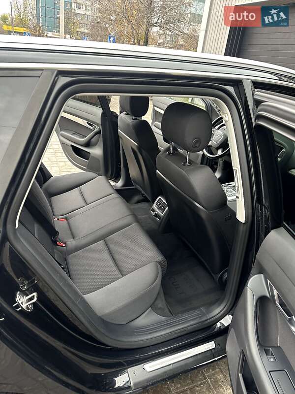 Універсал Audi A6 2010 в Новомосковську