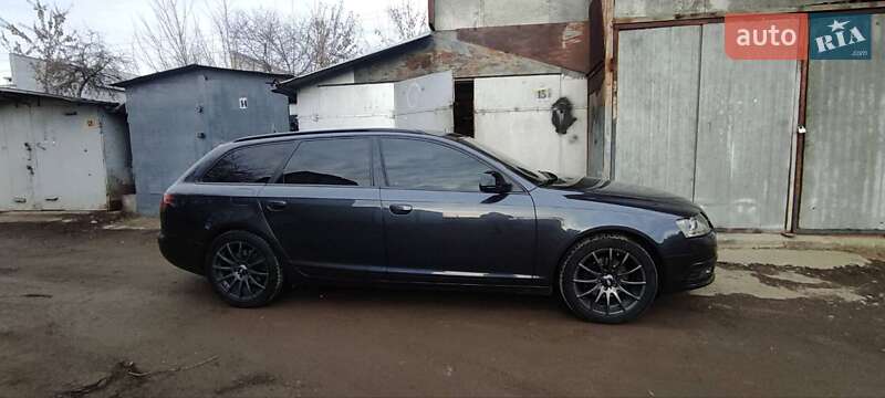 Универсал Audi A6 2010 в Ивано-Франковске