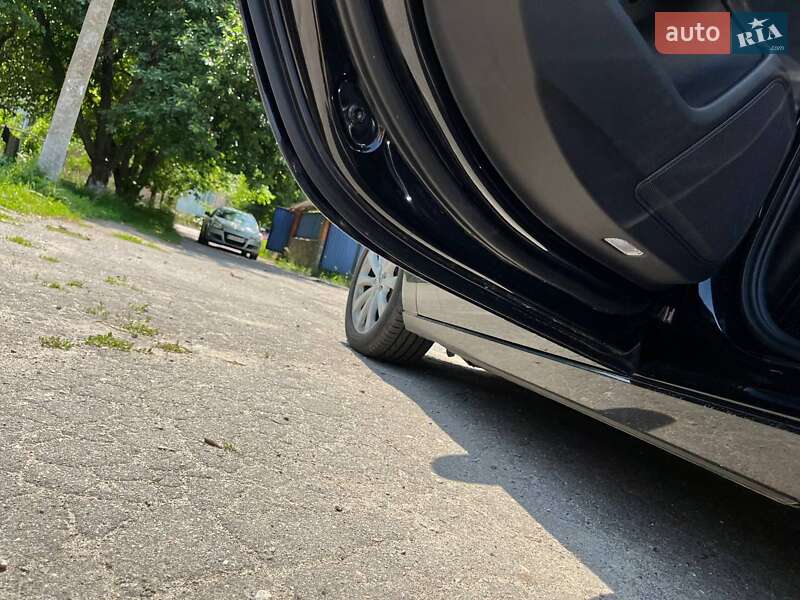 Седан Audi A6 2014 в Дніпрі