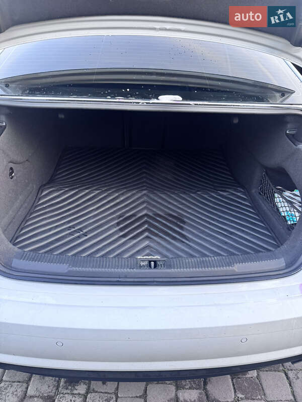 Седан Audi A6 2016 в Узине фото 13 Седан Audi A6 2016 в Узине