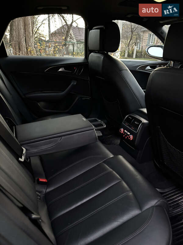 Седан Audi A6 2014 в Ровно