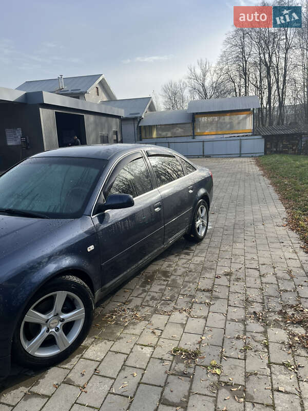 Седан Audi A6 2002 в Долине