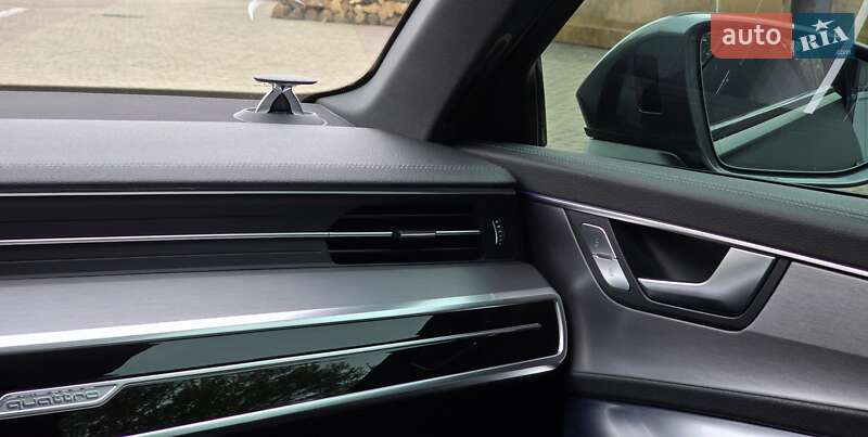 Седан Audi A6 2018 в Мукачевому