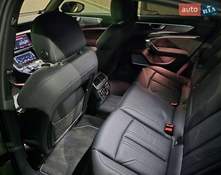 Седан Audi A6 2018 в Мукачевому