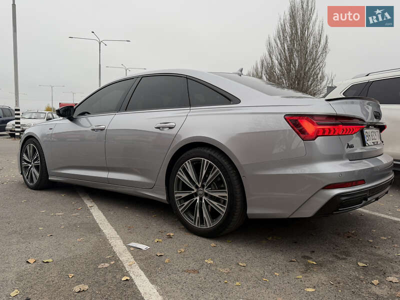 Седан Audi A6 2019 в Днепре
