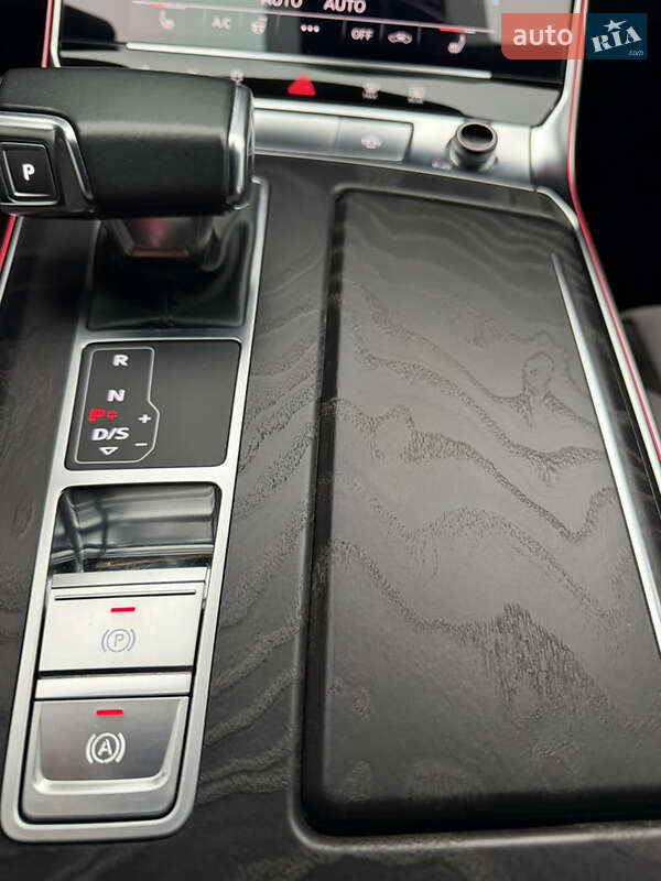 Седан Audi A6 2019 в Днепре