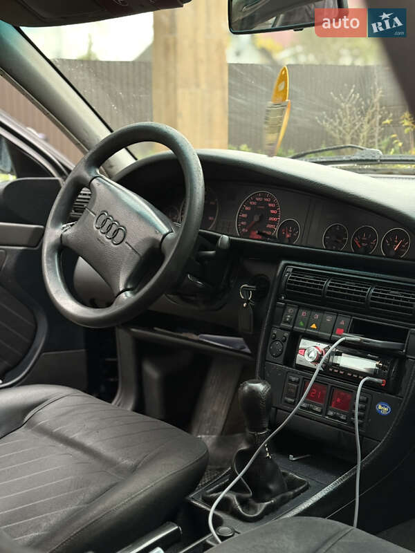 Універсал Audi A6 1997 в Виноградові