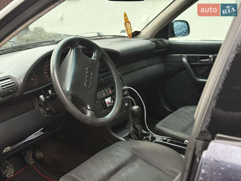 Універсал Audi A6 1997 в Виноградові