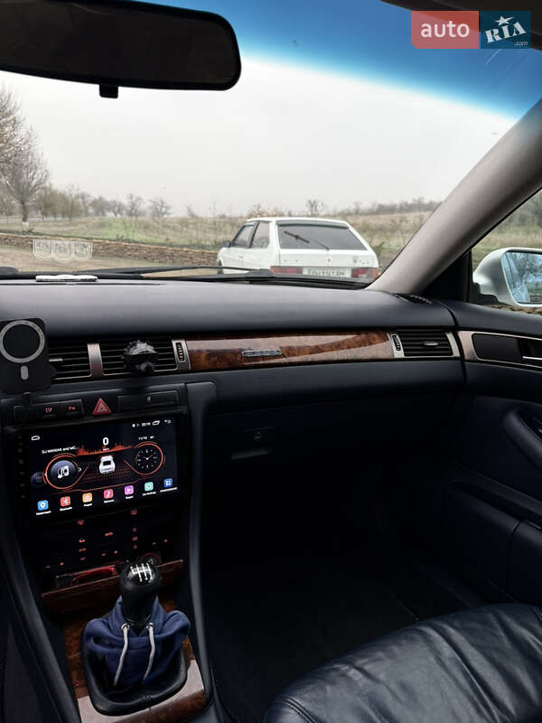 Универсал Audi A6 2001 в Арцизе