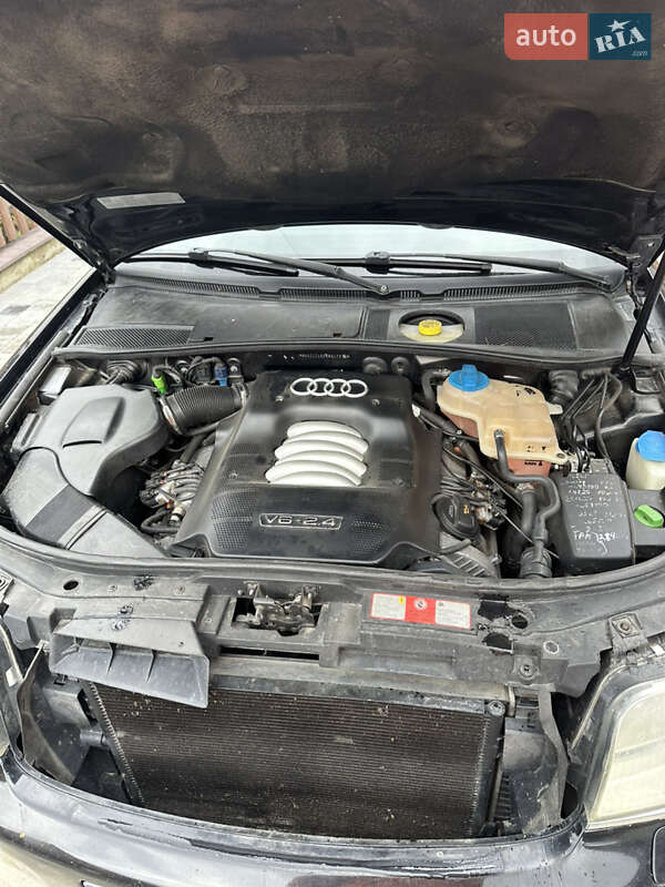 Седан Audi A6 2003 в Сходнице фото 9 Седан Audi A6 2003 в Сходнице