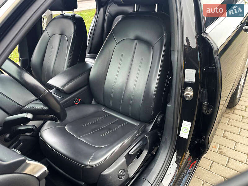 Седан Audi A6 2012 в Киеве