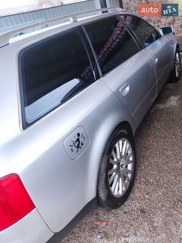 Універсал Audi A6 2001 в Чернігові