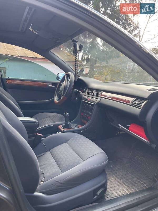 Седан Audi A6 2000 в Калиновке