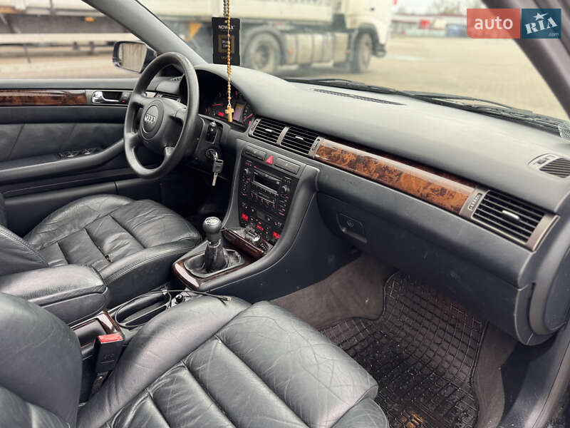 Универсал Audi A6 1999 в Сарнах