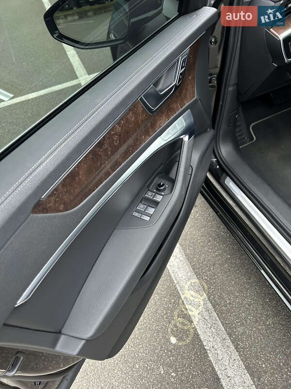 Седан Audi A6 2020 в Киеве