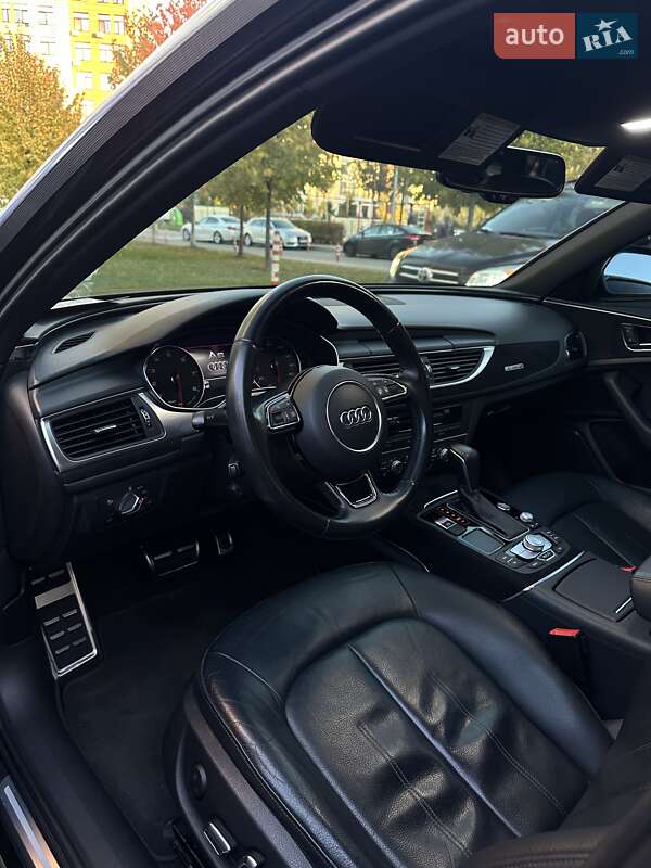 Седан Audi A6 2016 в Киеве