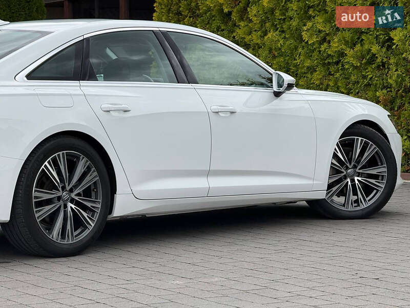 Седан Audi A6 2019 в Стрые