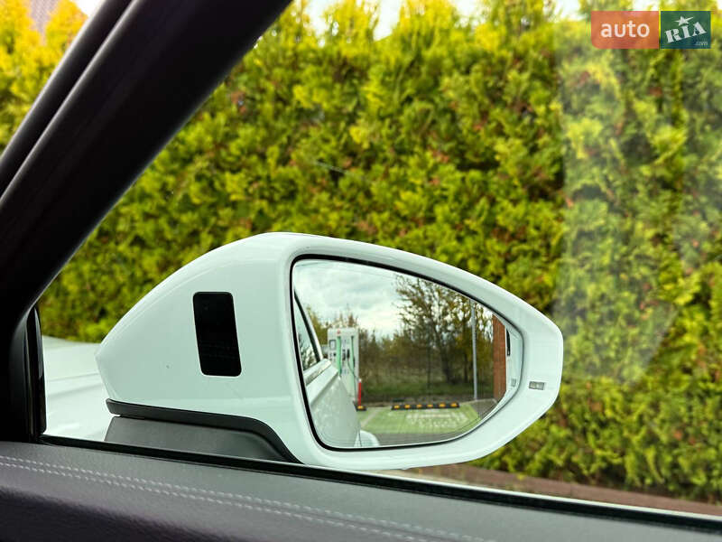 Седан Audi A6 2019 в Стрые