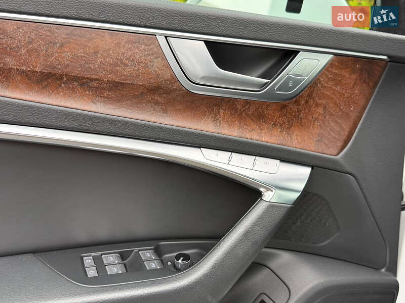 Седан Audi A6 2019 в Стрые