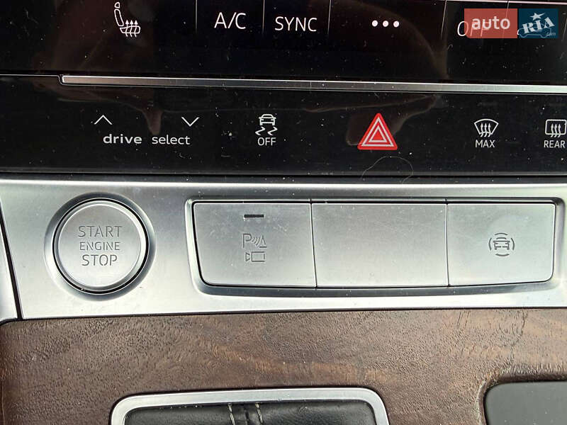 Седан Audi A6 2019 в Стрые