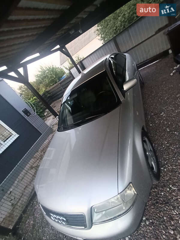 Седан Audi A6 2000 в Кам'янському