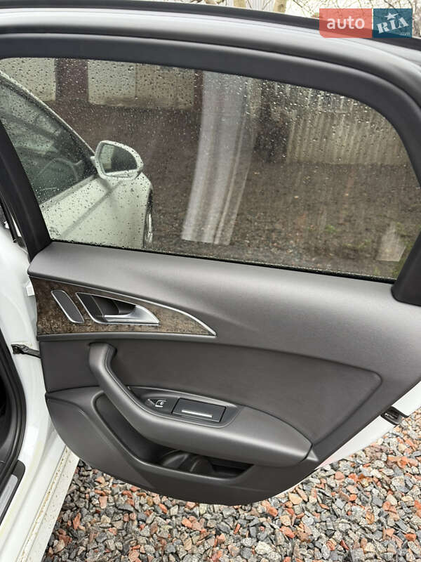 Седан Audi A6 2016 в Жашківу