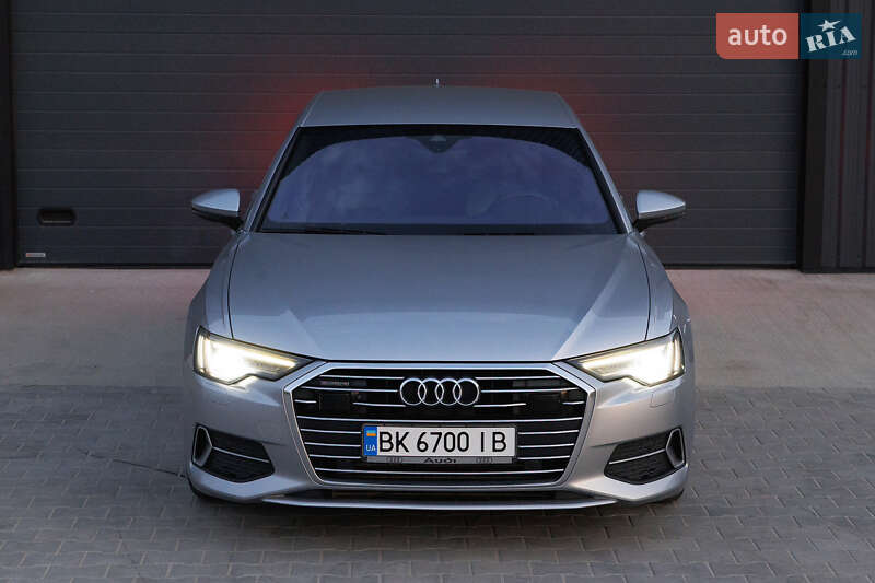 Седан Audi A6 2019 в Дубно