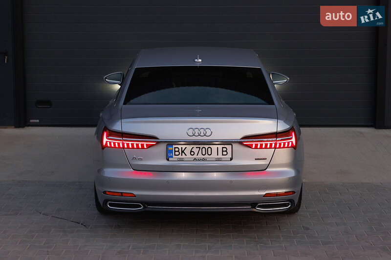 Седан Audi A6 2019 в Дубно